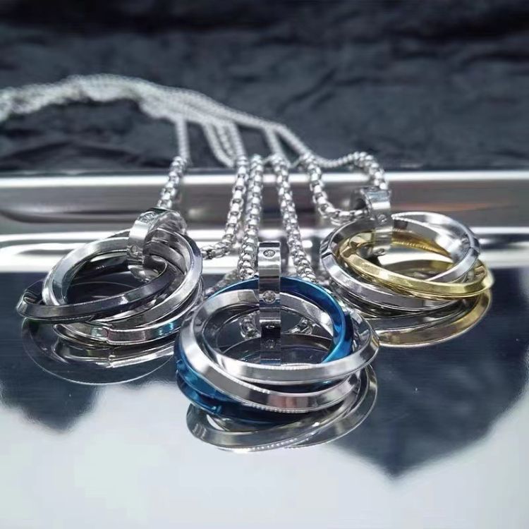 Luxury Ring Titanium Steel Necklace (2)