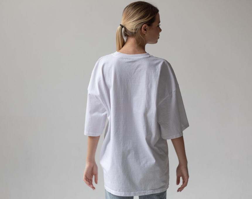 Custom Oversized T-Shirt for a Relaxed Fit